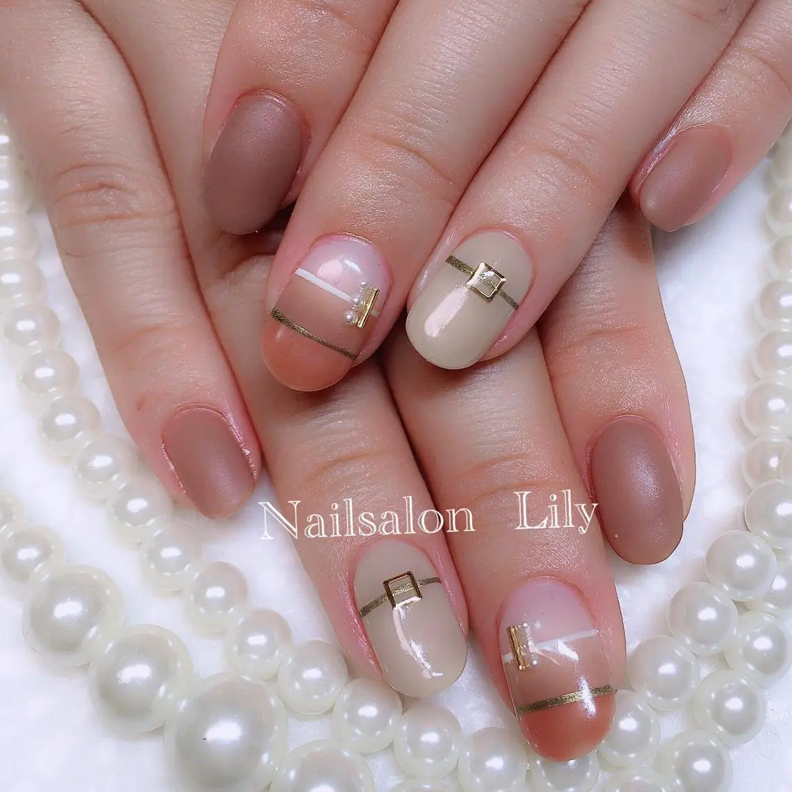 ネイル ブラウン マットネイル Lily*nail 🌻Mii🌻のネイルデザイン