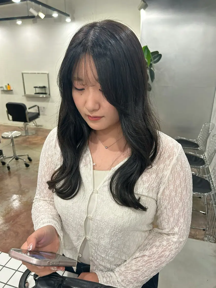 カラー 大澤 菜奈子のヘアスタイル