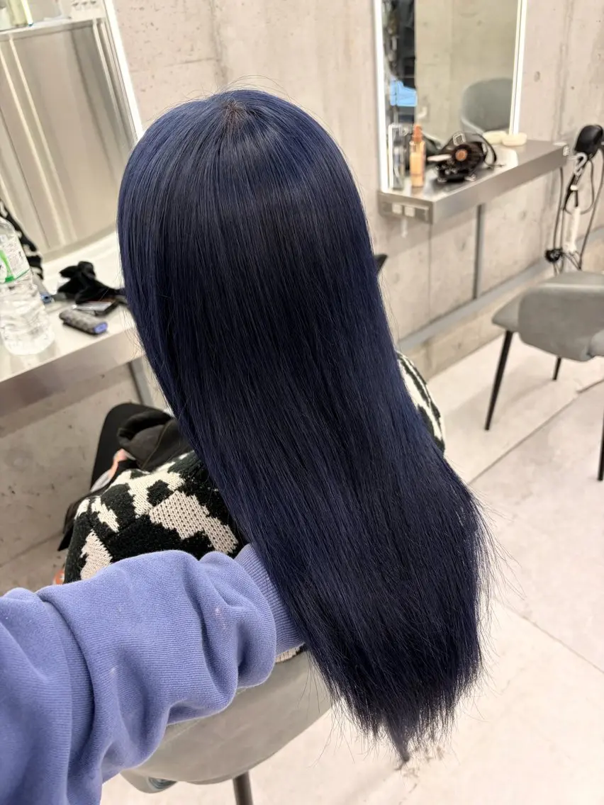 セミロング カラー ブリーチ ヘアカラー カラー/エクステ 🤍ルナのヘアスタイル