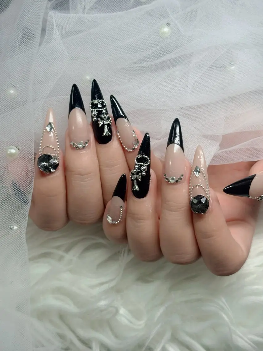 ネイル フットネイル フレンチネイル グラデーション 韓国ネイル ロングネイル ハンドネイル Hani Nail Salonのネイルデザイン