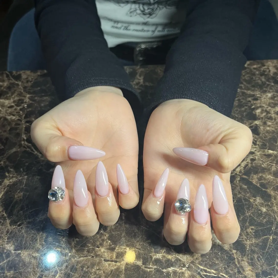 ネイル ハンドネイル IROHA nail Ami🐊🎀のネイルデザイン