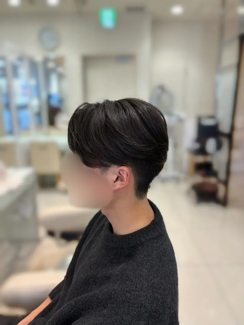 メンズ センターパート カット 縮毛矯正 🔹メンズ縮毛矯正 川島爽楽🔹のヘアスタイル
