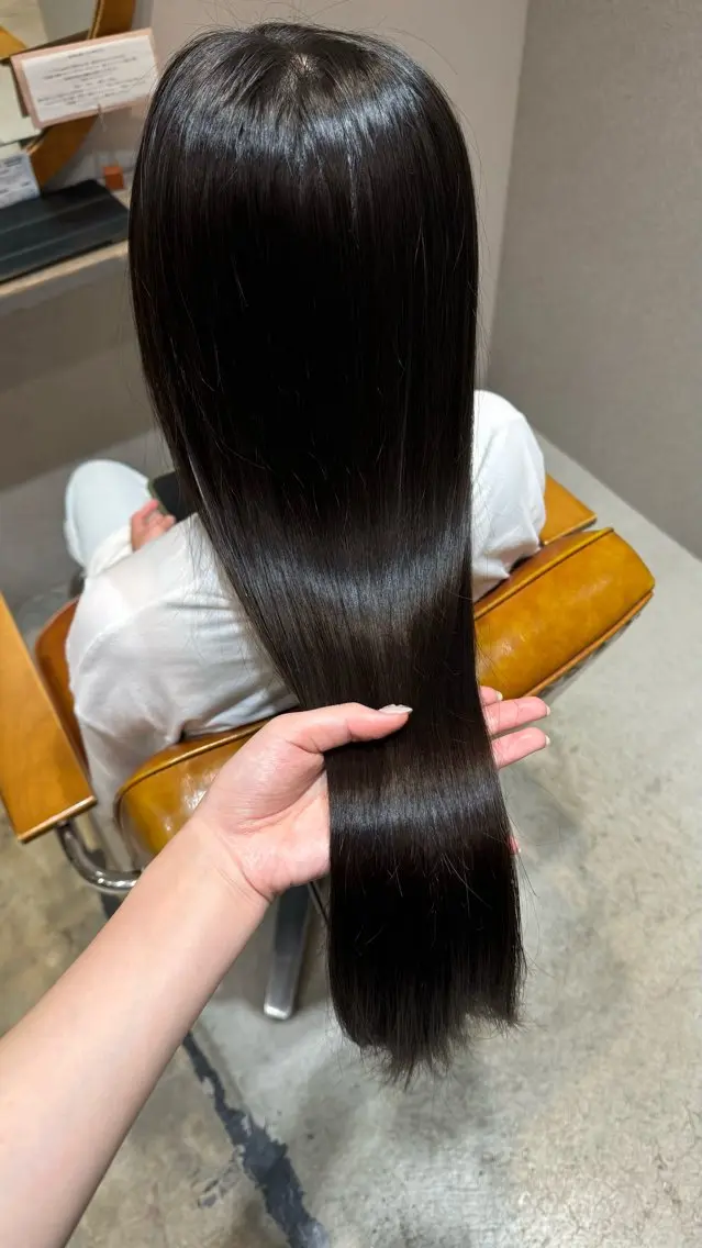 ロング 亀田 幸美のヘアスタイル
