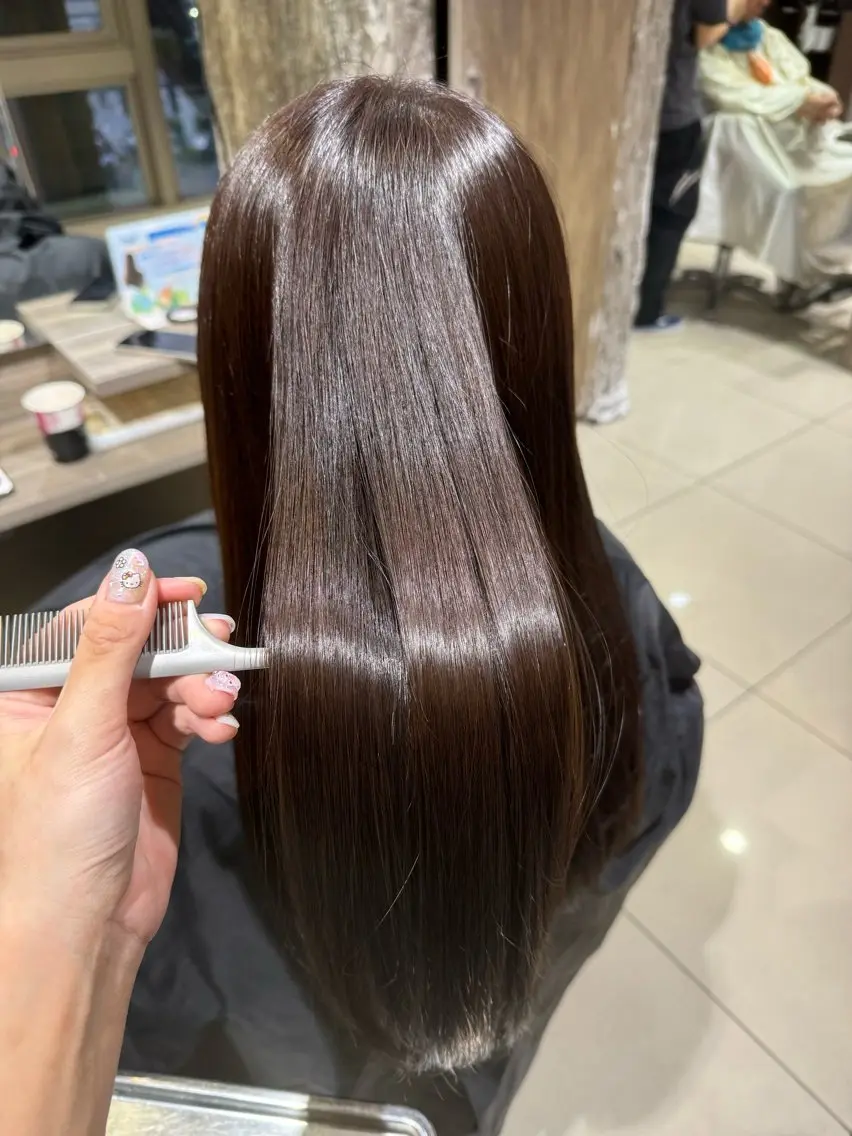 ロング カット ヘアカラー トリートメント 透明感カラー& メンズアイブロウ専門のヘアスタイル