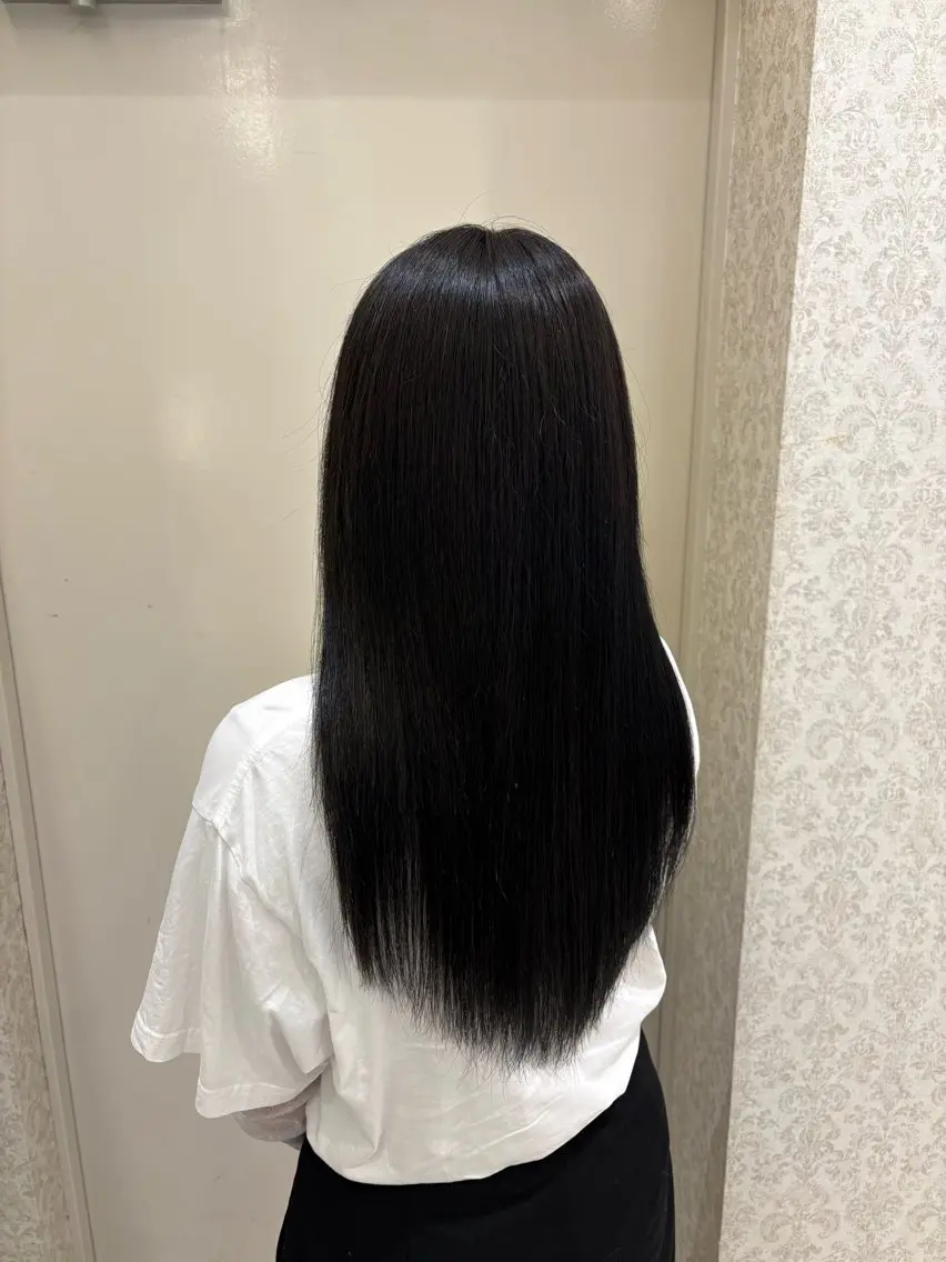 ロング カラー 黒髪 ナチュラルブラック ヘアカラー トリートメント 本厚木／練習モデル 募集／かりん🐰のヘアスタイル