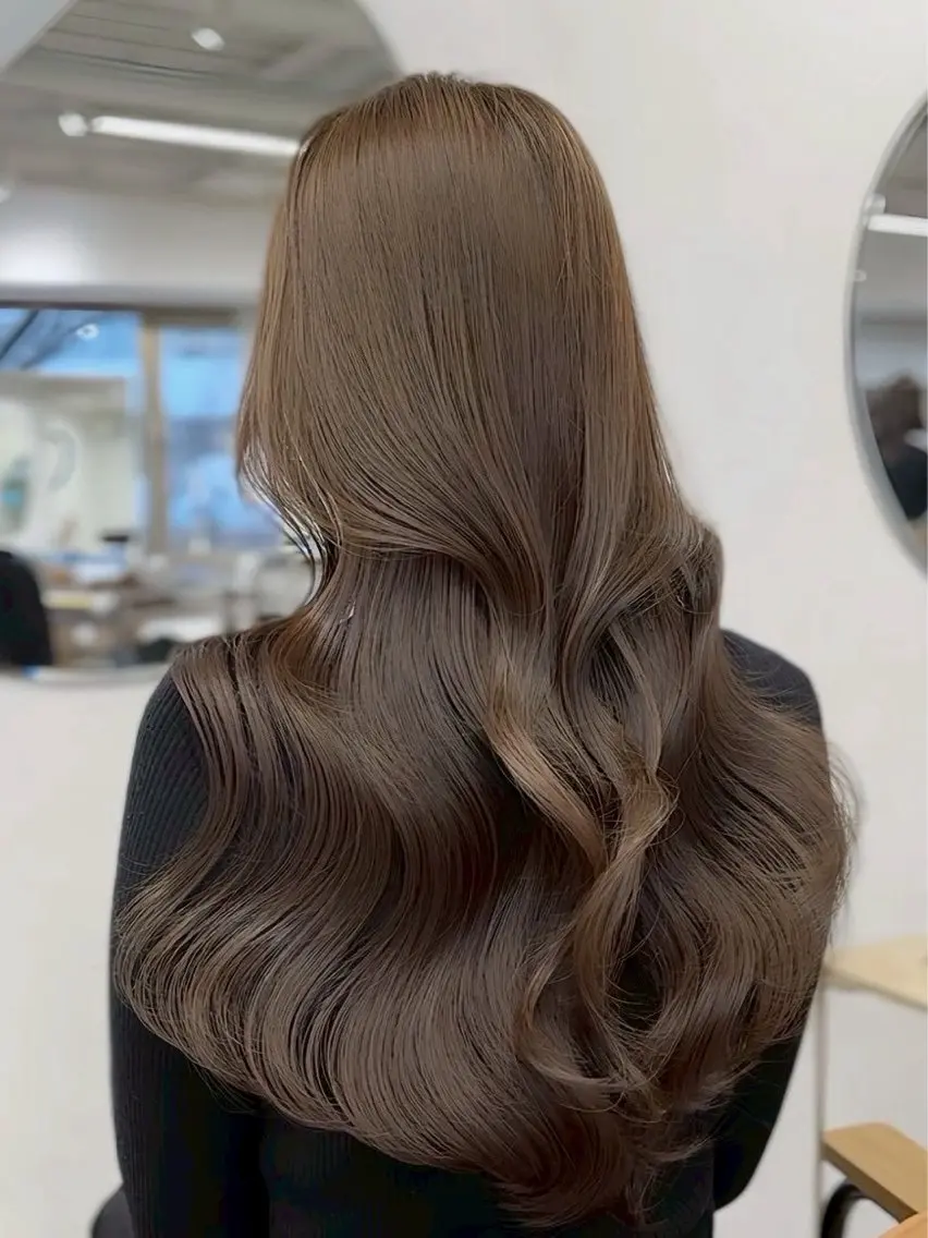 ロング カラー HINA カラーモデル募集中のヘアスタイル