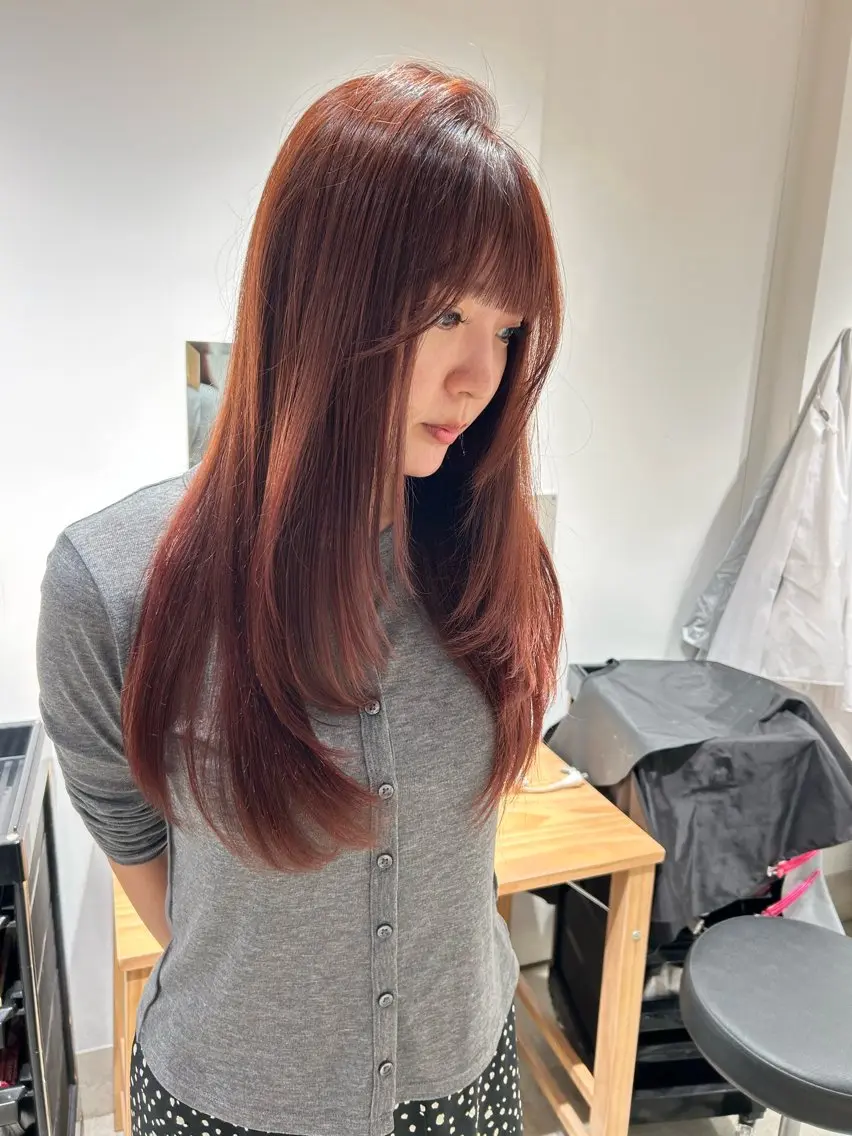 ロング カラー ブリーチ ブリーチなしカラー カット ヘアカラー トリートメント ヘッドスパ スキバサミを使わない カット🌼唯🌼のヘアスタイル