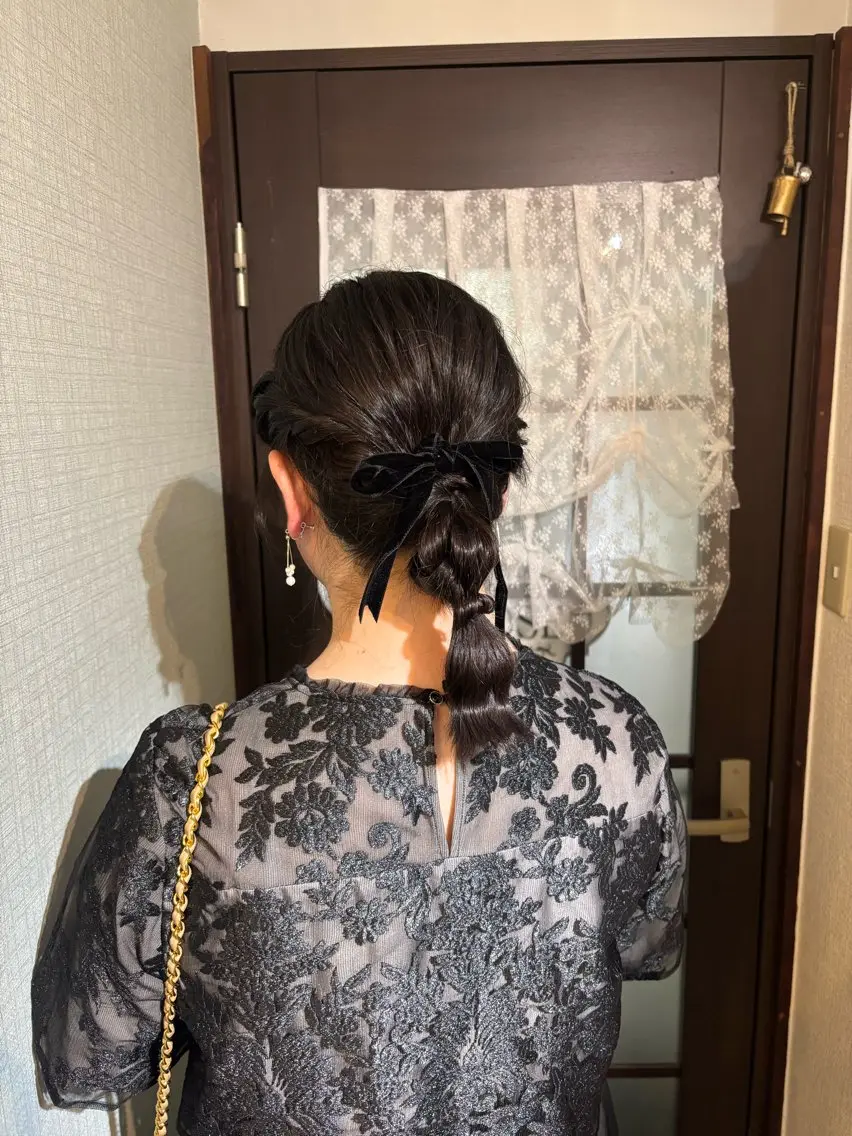 セミロング ヘアアレンジ ココシャル miranoのヘアスタイル