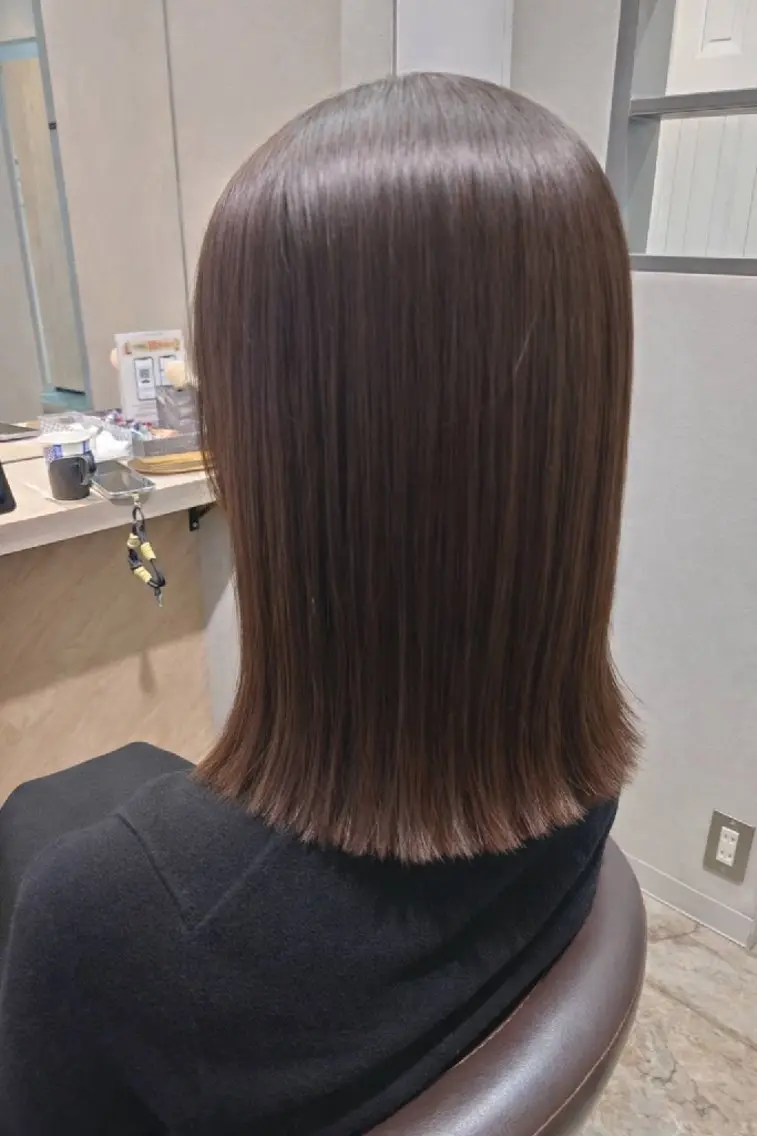 ミディアム ケアカラー 縮毛矯正✨艶髪 シノハラ✨髪質改善のヘアスタイル