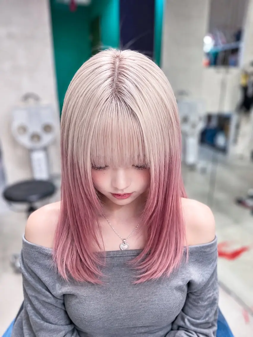 セミロング カラー ベージュカラー ブリーチ ピンクカラー ホワイトベージュ レイヤーカット ヘアカラー BOXmico. 南堀江　宇都宮のヘアスタイル
