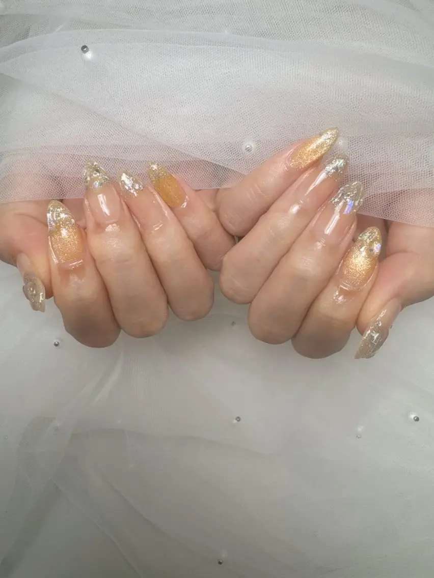ネイル チークネイル ジェルネイル キラキラネイル 韓国ネイル 持ち込み ハンドネイル Queeens nailのネイルデザイン