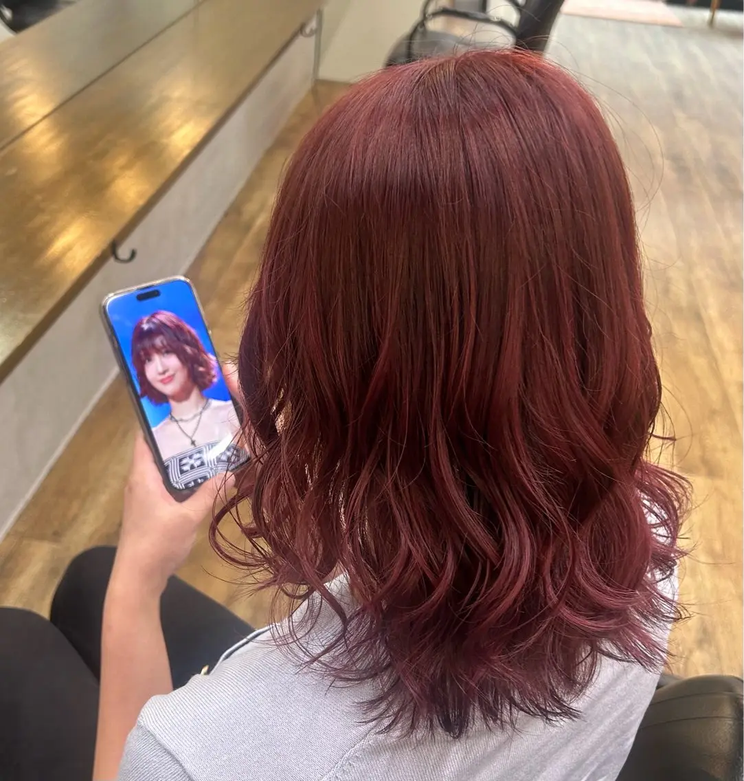 セミロング ショートボブ セミロングパーマ 韓国風カラー ボブ ハイライト ヘアカラー トリートメント 神田 姫奈|郡山 |レイヤーカットのヘアスタイル