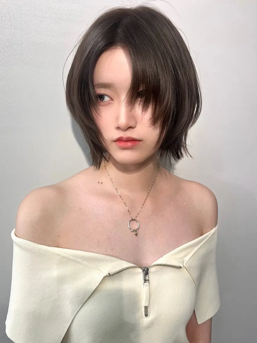 ショート ボブ/ミルクティー KOUGAのヘアスタイル