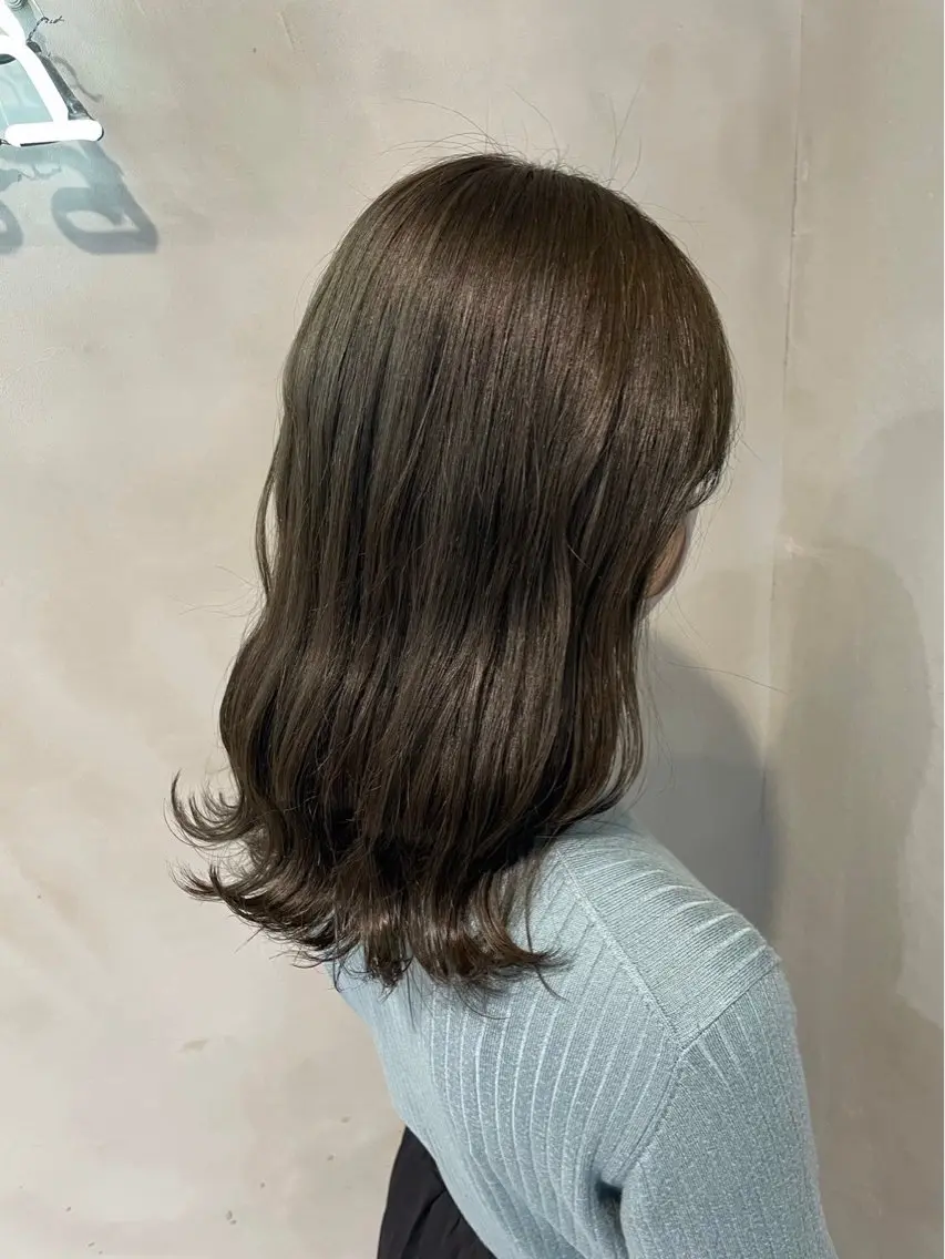 ミディアム ヘアカラー トリートメント 🌺柔らか透明感 カラー🌊MAMIのヘアスタイル