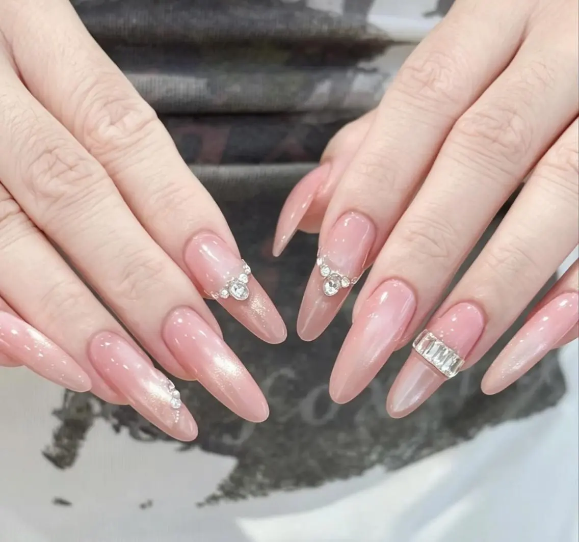 ネイル ハンドネイル 🎀 NaNa_nailのネイルデザイン