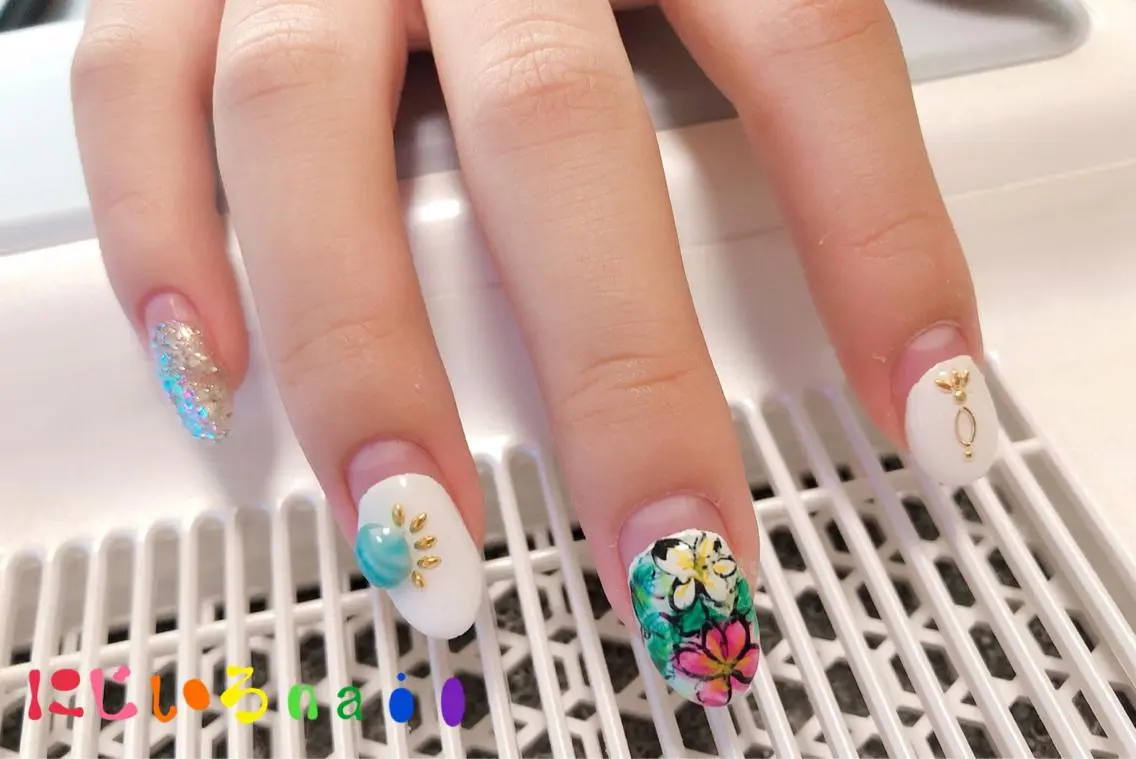 ネイル にじいろ nailのネイルデザイン