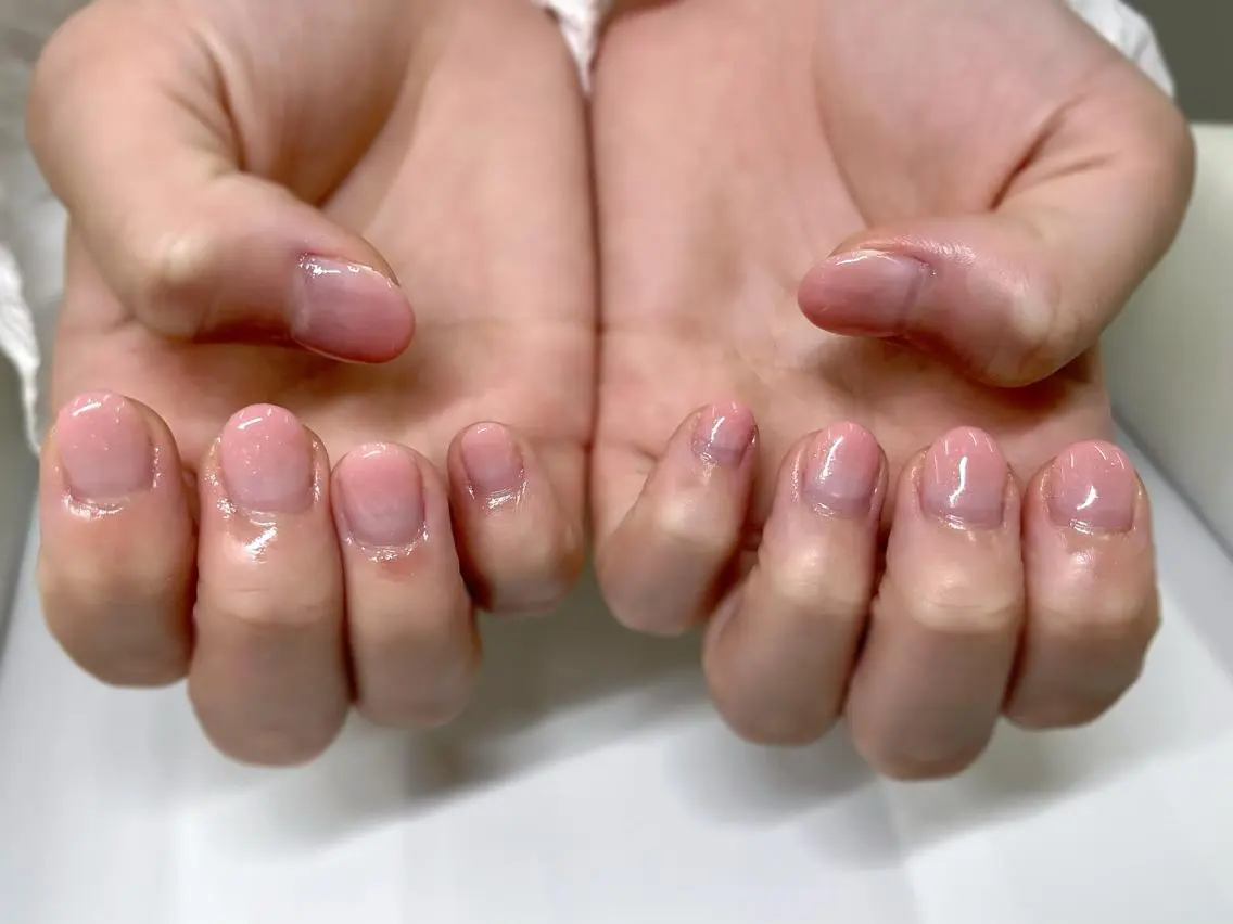 ネイル Bianca🩶 SHIONOのネイルデザイン