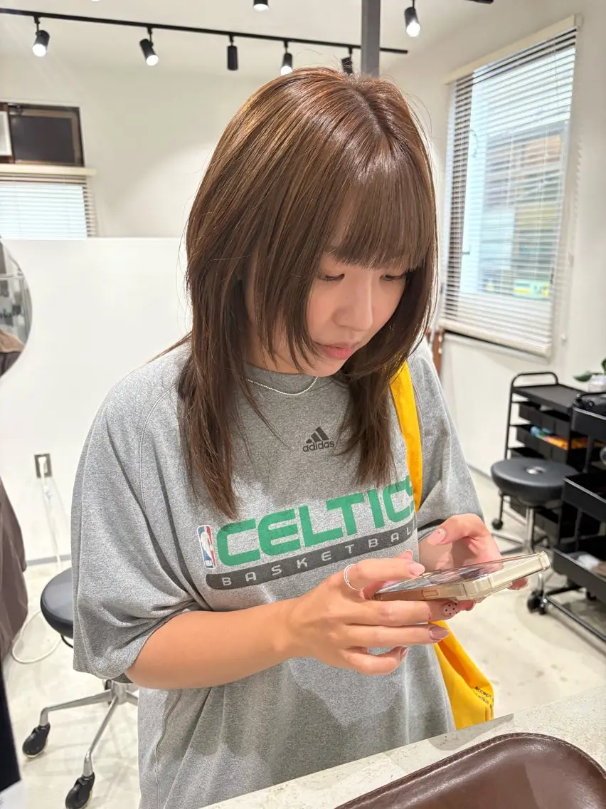 ミディアム ミディアムレイヤー レイヤーカット 無料カットモデル募集 /河内温太のヘアスタイル