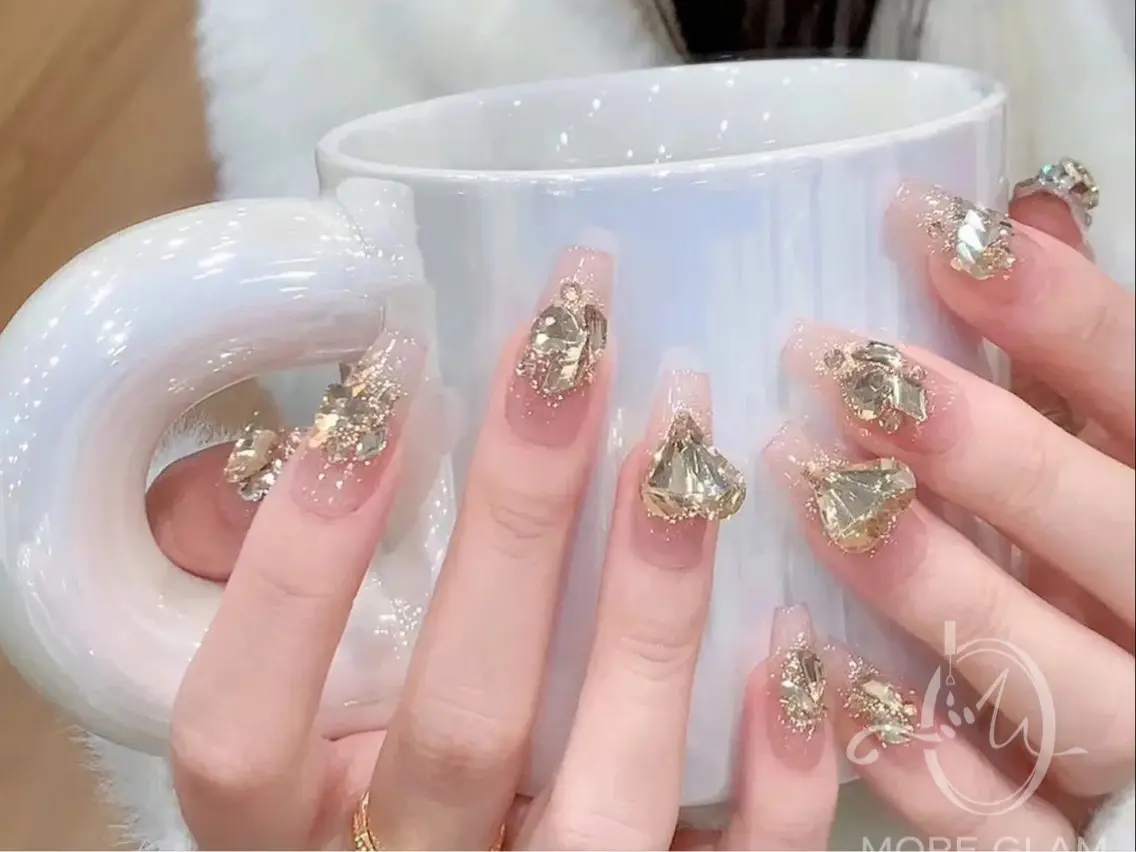 ネイル 長さ出し フットネイル フレンチネイル ジェルネイル 韓国ネイル MoreGlam ネイルのネイルデザイン