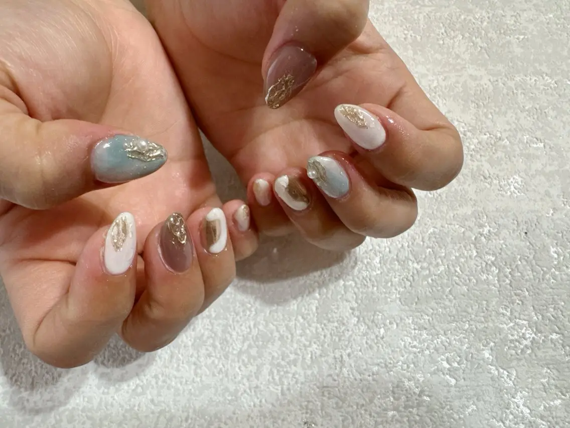 ネイル フットネイル ジェルネイル ミラーネイル ニュアンスネイル パラジェル ハンドネイル kikinail 溝の口のネイルデザイン