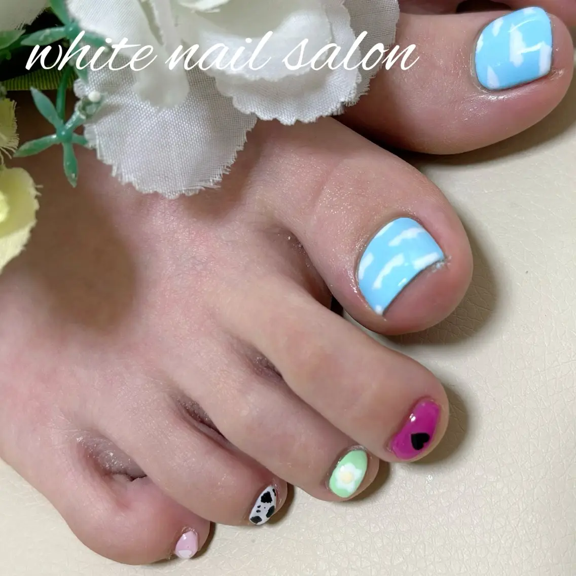 ネイル ホワイト ハンドネイル white nail salonのネイルデザイン