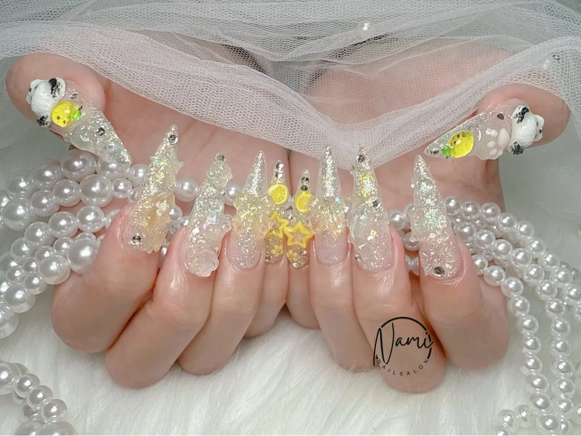 ネイル 長さ出し ガーリー 韓国ネイル ロングネイル 持ち込み ハンドネイル Nami nail salonのネイルデザイン