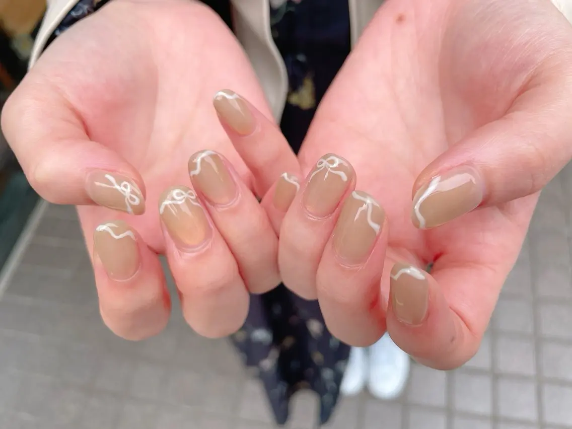 ネイル フレンチネイル ジェルネイル ニュアンスネイル パラジェル リボン nailroom OHANA🌴のネイルデザイン