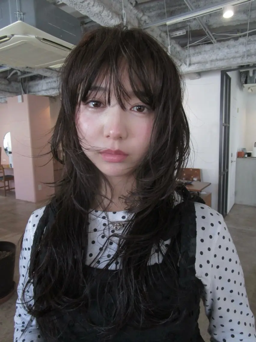 ロング カラー ブラウンカラー 透明感カラー 顔周りカット レイヤーカット カット ヘアカラー yu maのヘアスタイル
