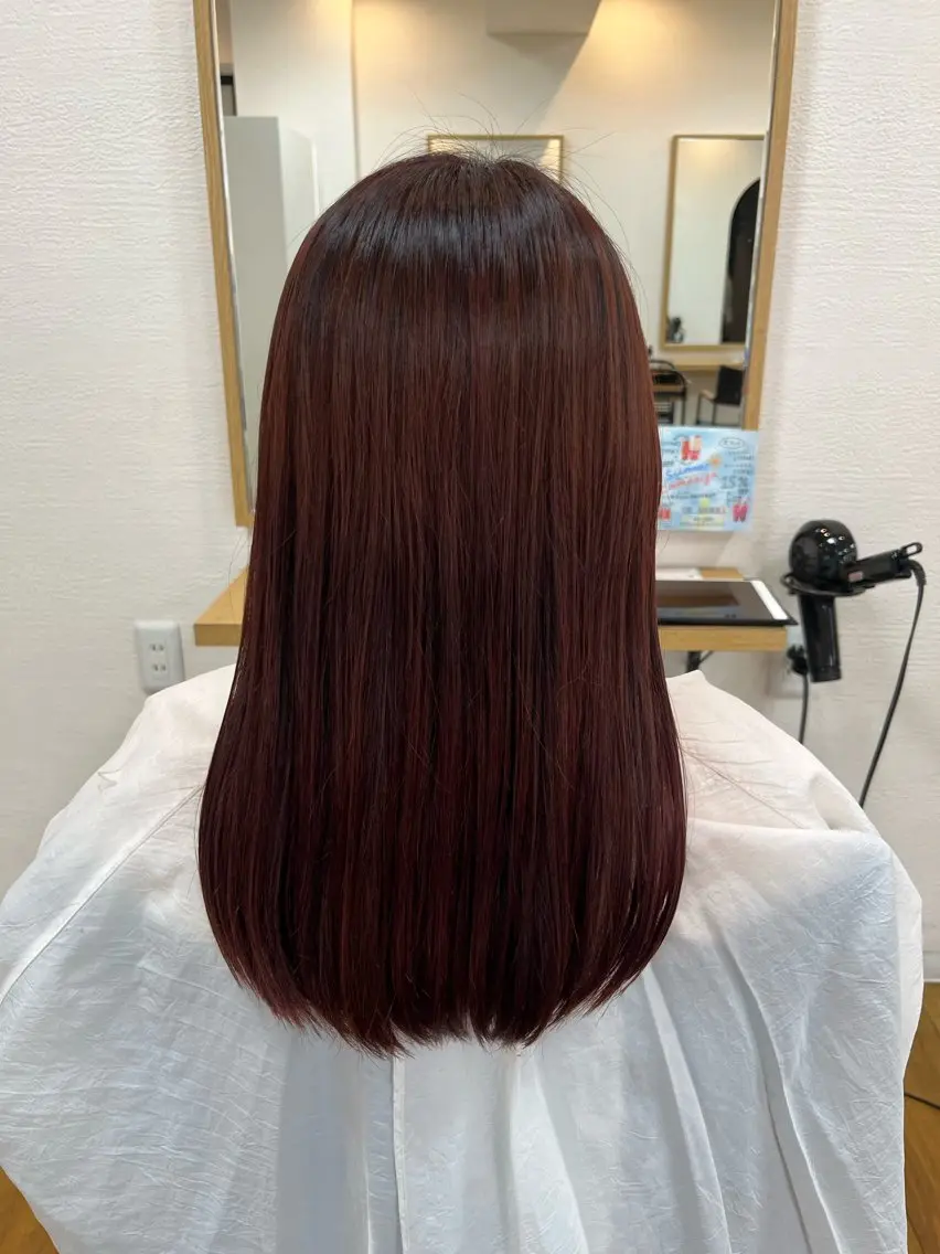 セミロング カット ヘアカラー トリートメント 泉 綾乃モーラ[鳳店]のヘアスタイル