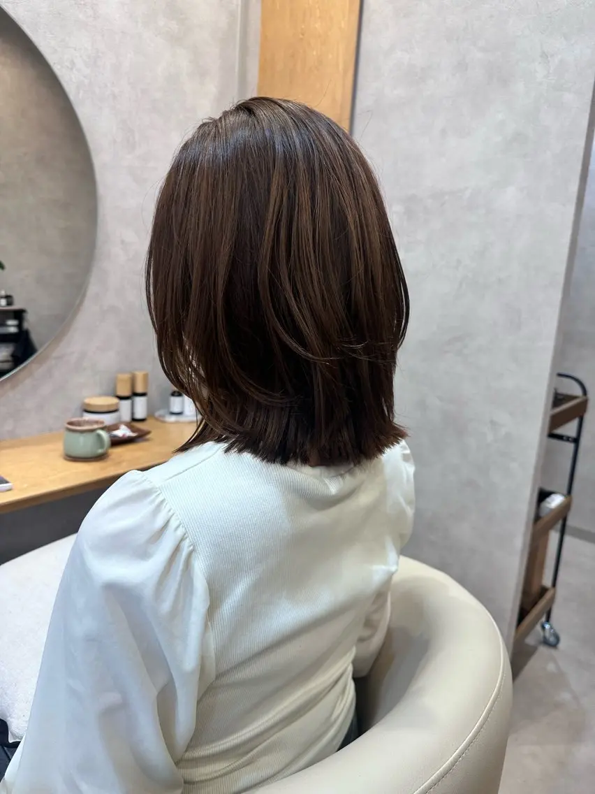 ミディアム カラー 高橋友里亜 /フリーランスのヘアスタイル