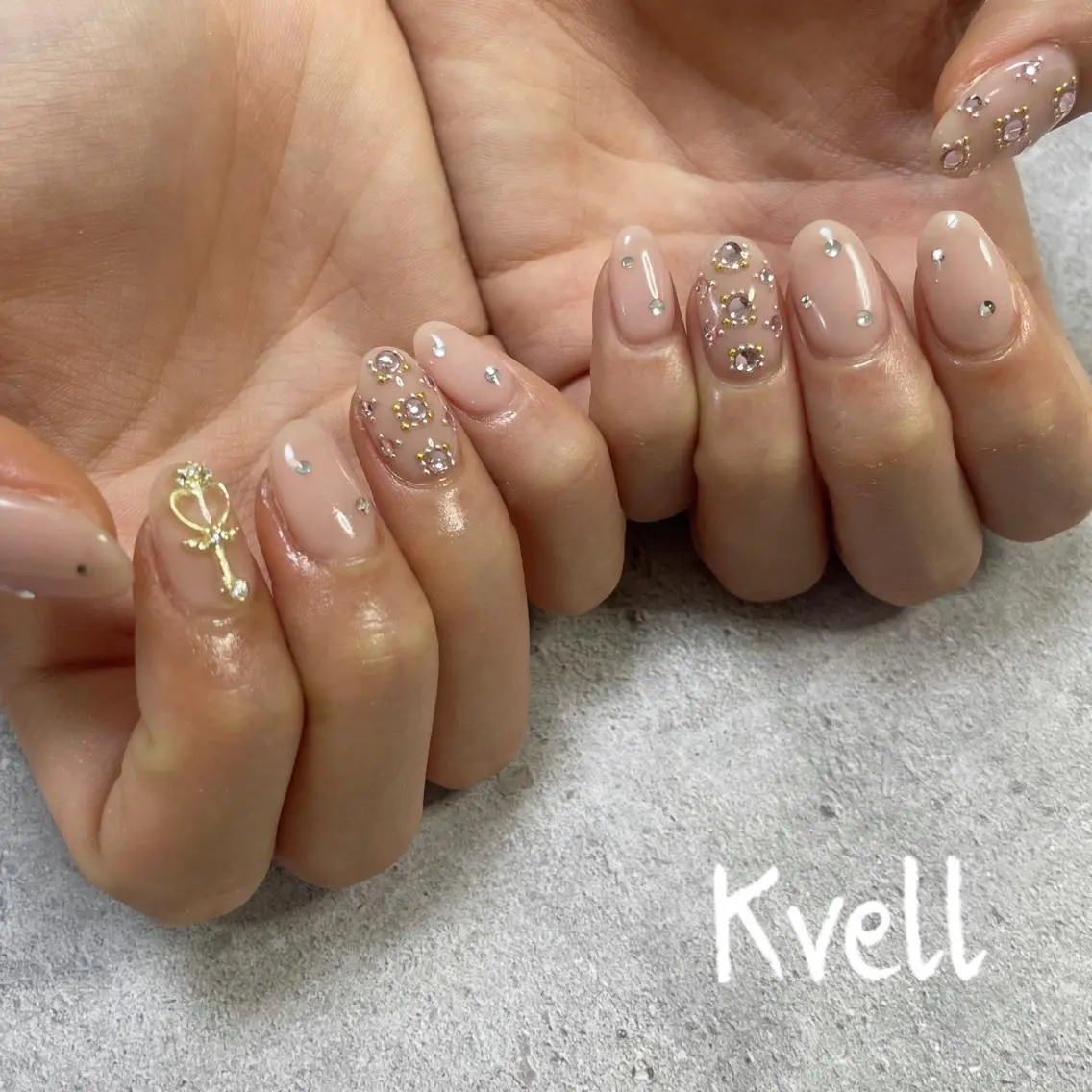 ネイル ハンドネイル nailsalon Kvellのネイルデザイン