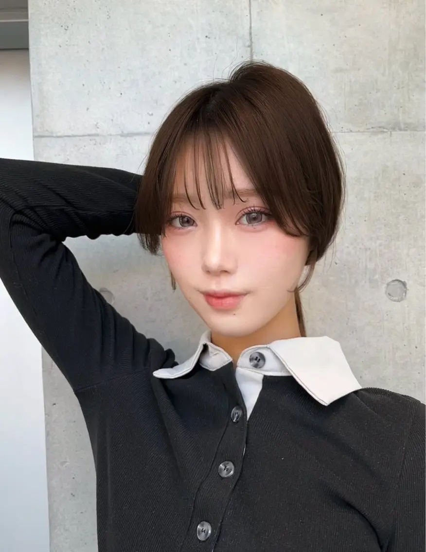 セミロング カラー カット ヘアカラー トリートメント 🌫️大人韓国ヘア 🌫️naoyaのヘアスタイル