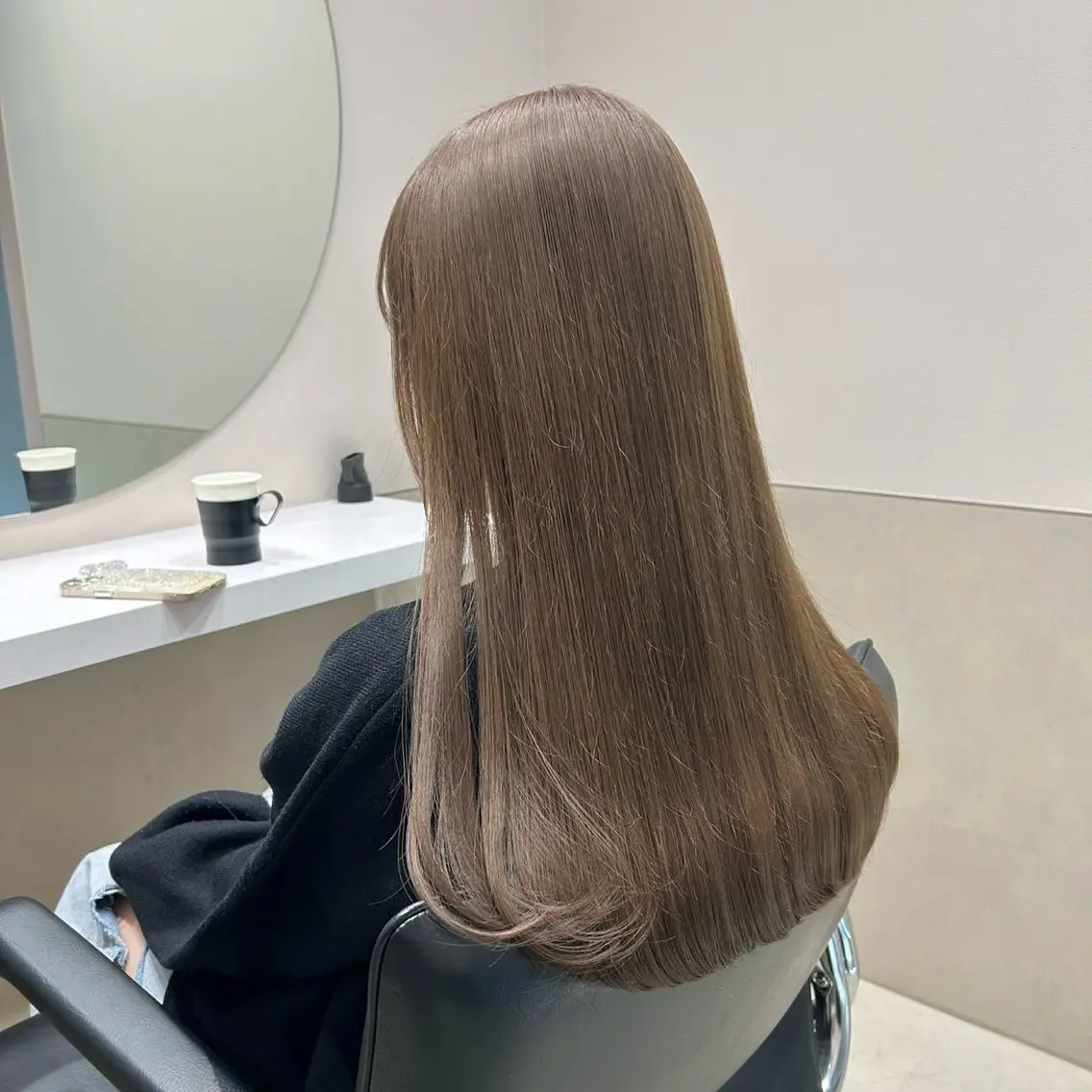 セミロング カラー ヘアアレンジ ヘアカラー トリートメント mai🍑暖色カラー /レイヤー💖のヘアスタイル
