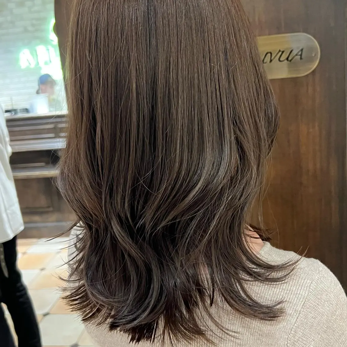 セミロング レイヤーカット 🧡くびれヘア/前髪 顔周り🧡久原結衣のヘアスタイル