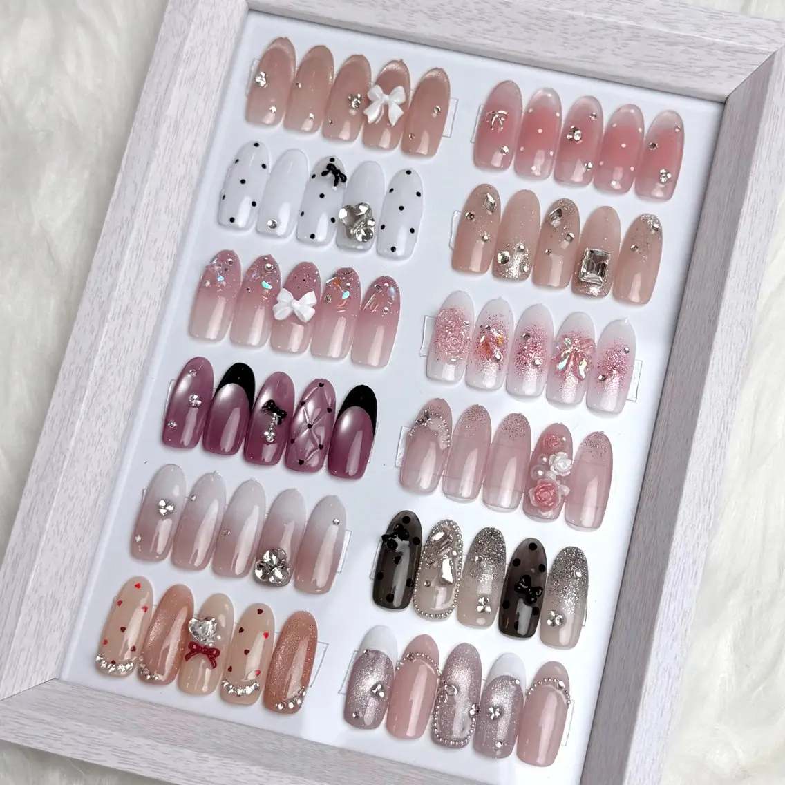 ネイル ワンホンネイル ハンドネイル Nailsalon MeMe YUMIのネイルデザイン