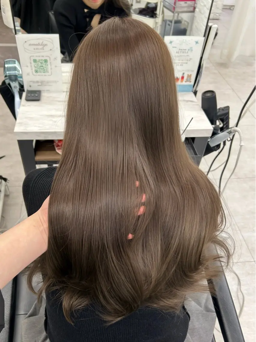 ロング カラー カット ヘアカラー トリートメント 透明感カラー 古山 結季🌙🖤のヘアスタイル