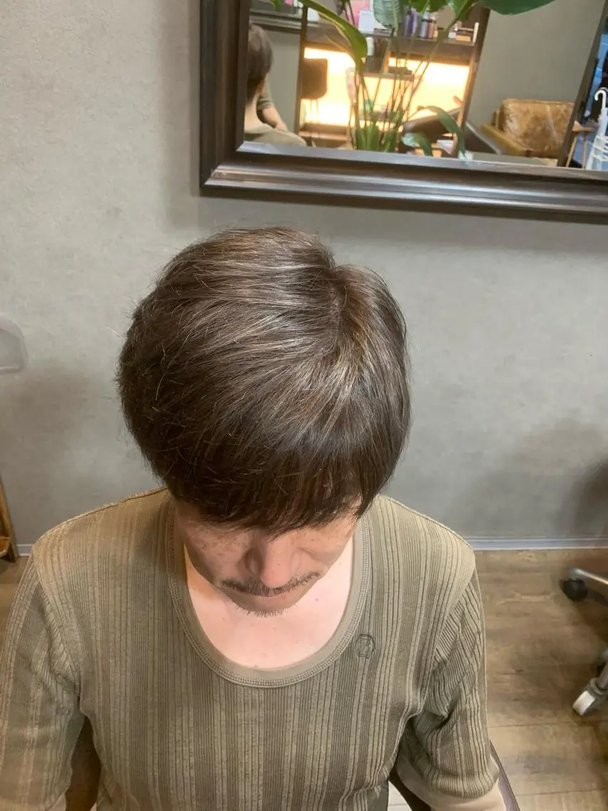 メンズカット+ケアブリ一チ(ハイライト)+オンカラ一の写真