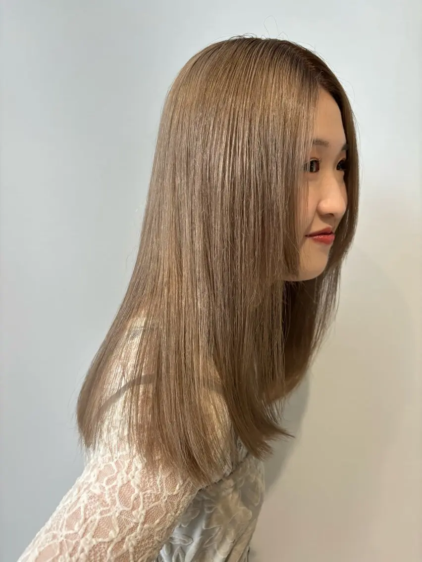 ロング 木下 茅沙のヘアスタイル