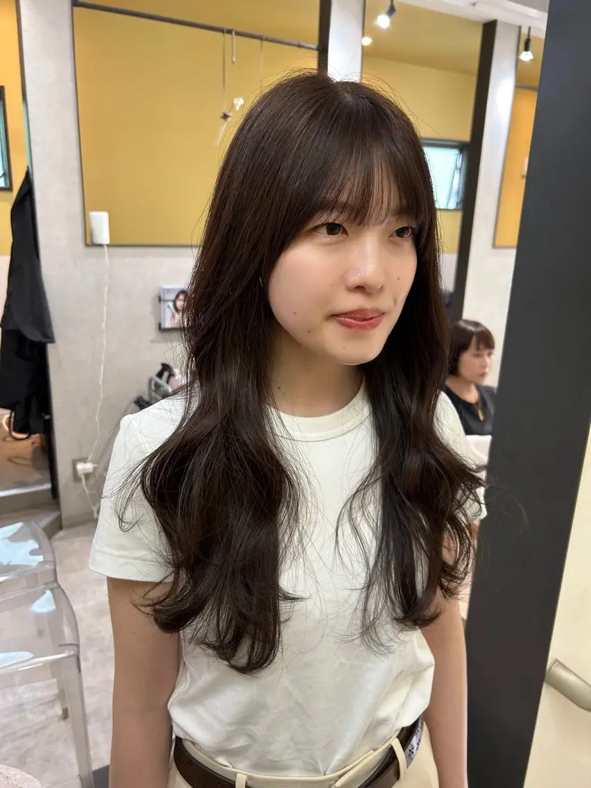 ロング カラー ショコラグレージュ グレージュ カット ヘアカラー トリートメント hubhair レイヤー/透明感のヘアスタイル