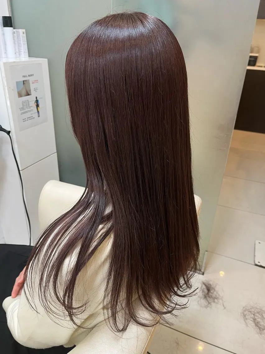 セミロング カラー ブラウンカラー ナチュラルブラウン パープルカラー 柳川 玲也のヘアスタイル