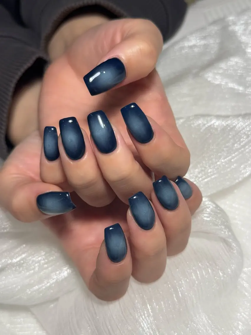 ネイル チークネイル 🌀nail ⋆ Yae 🫧のネイルデザイン