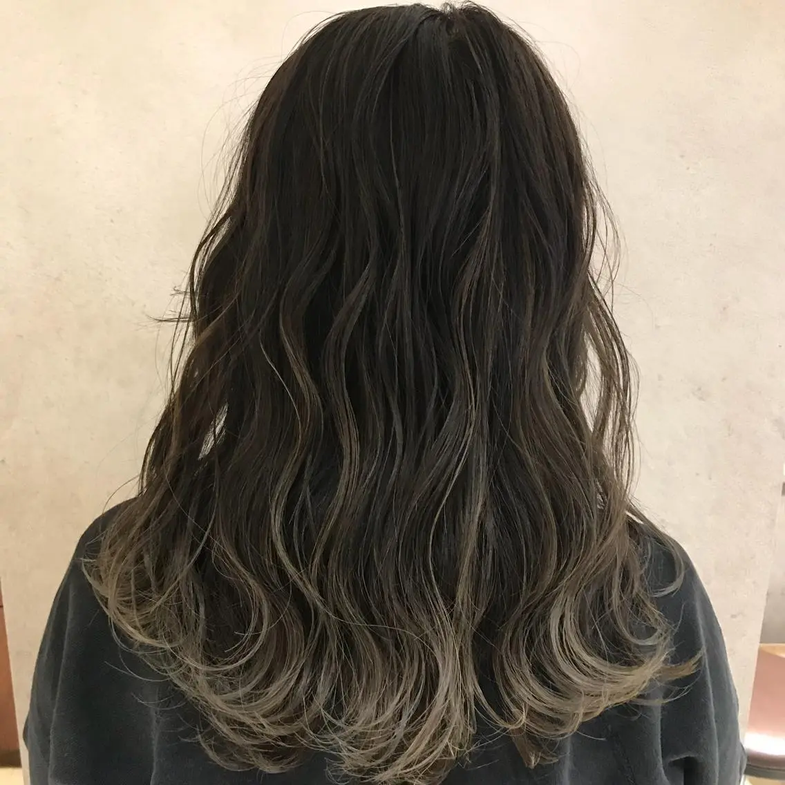 ミディアム ハイライト 福原 優介のヘアスタイル