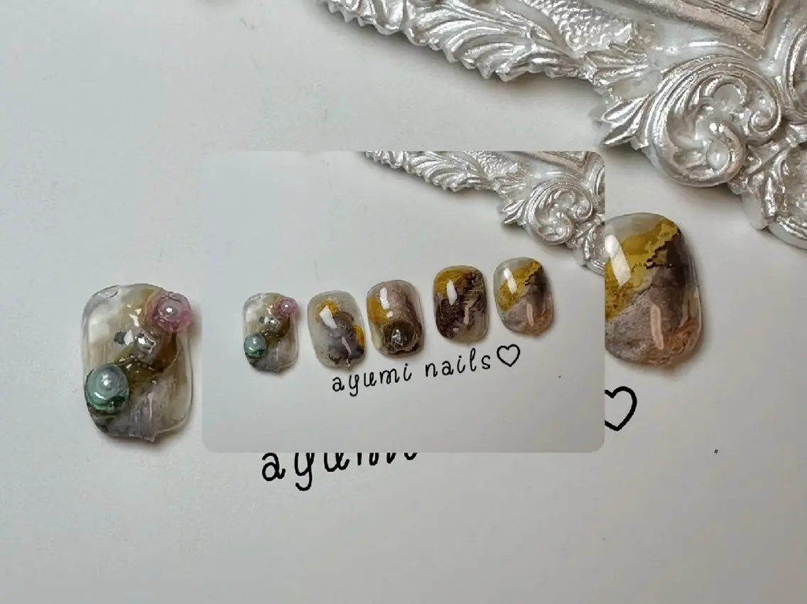 ネイル ニュアンスネイル 🍁Ayumi 💐 Nailsのネイルデザイン