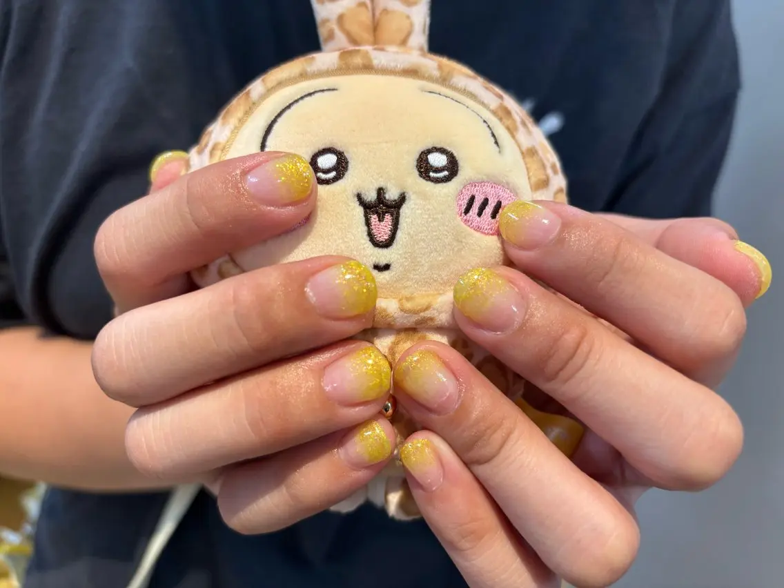 ネイル Rina_ TRIOSのネイルデザイン