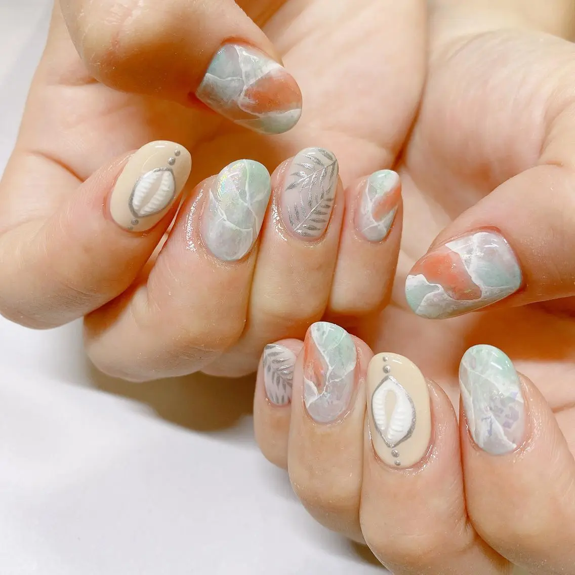 ネイル nail salon iroatsumeのネイルデザイン
