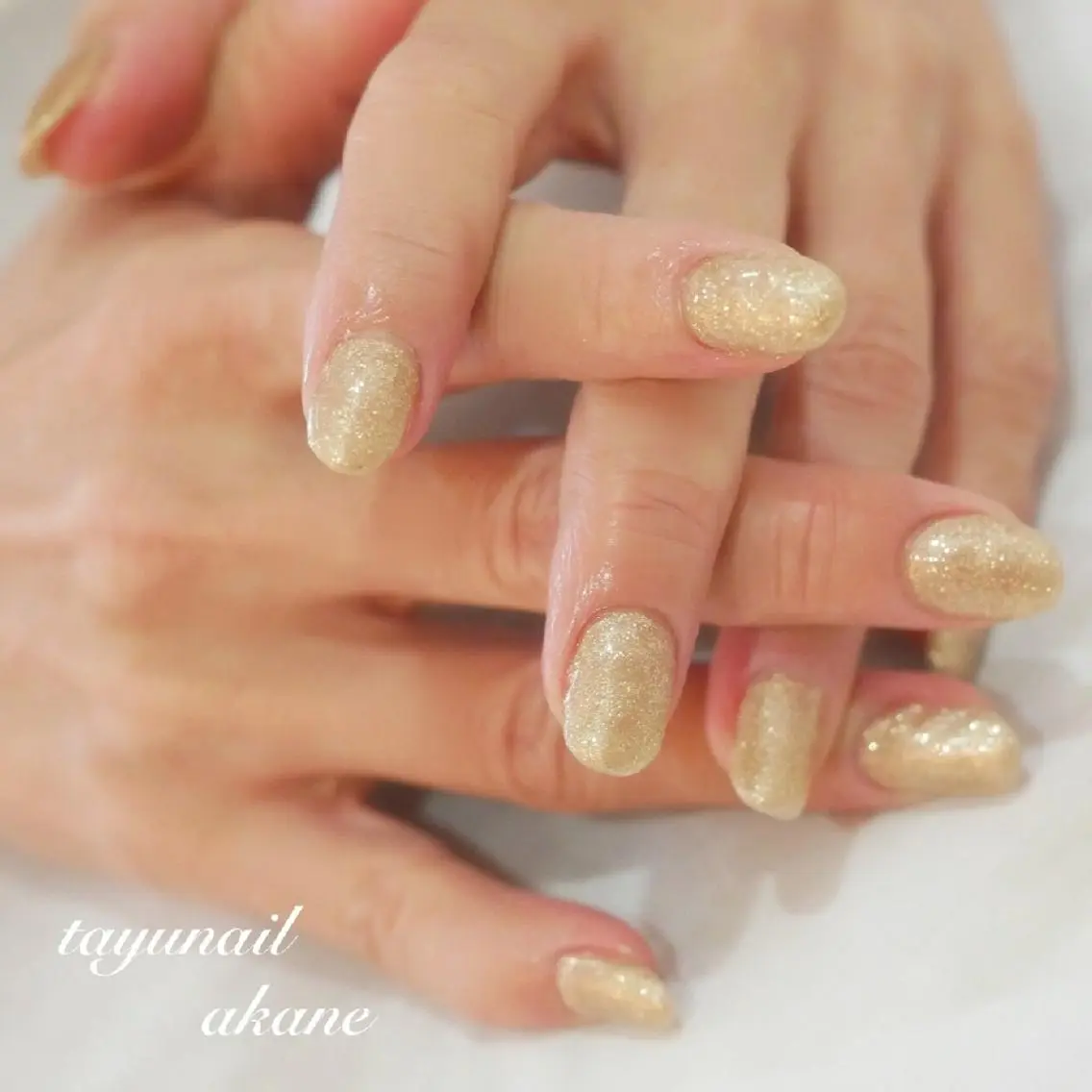 ネイル ブルー ジェルネイル ゴールド ワンカラーネイル パラジェル ネイルサロン 【たゆnail】のネイルデザイン