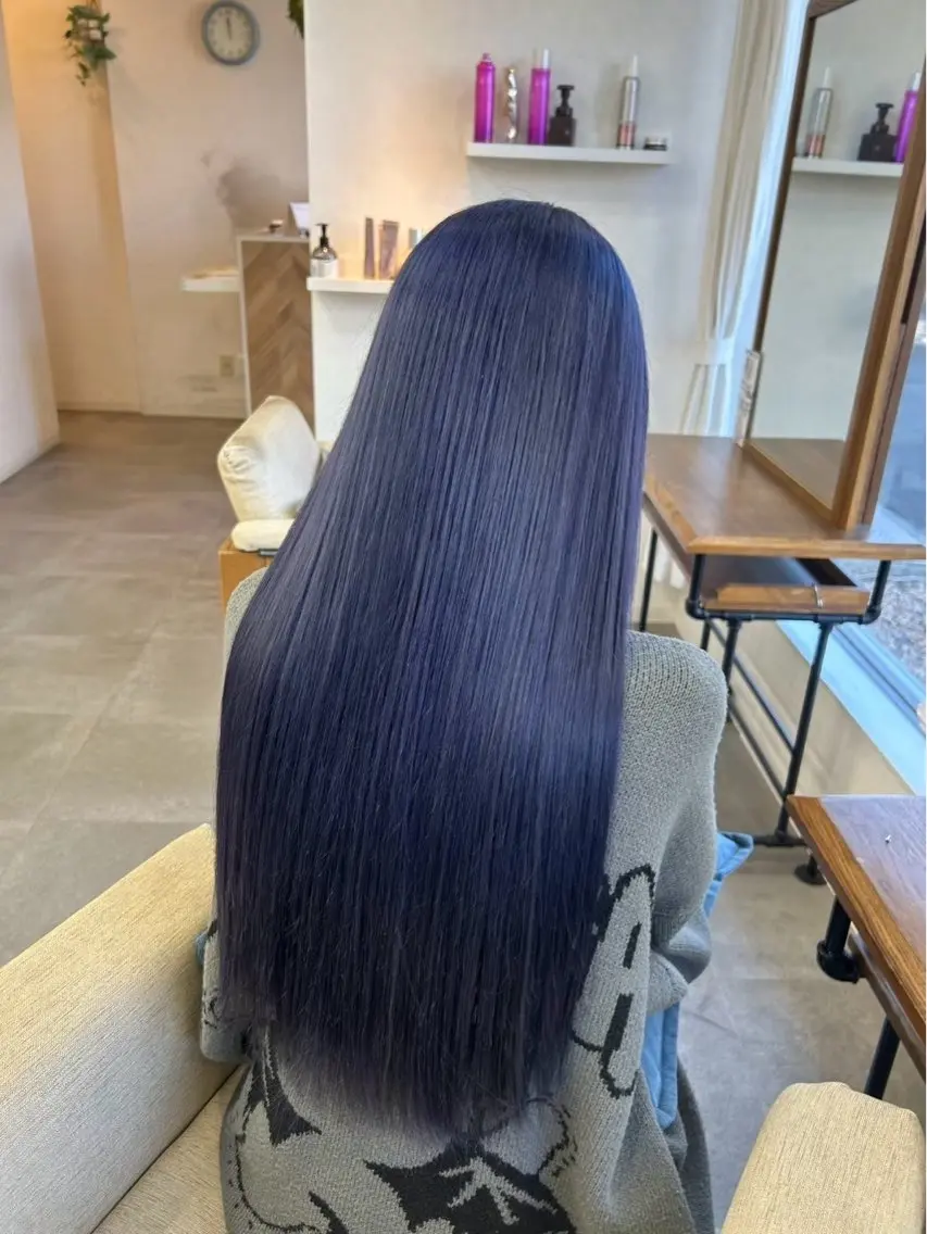 ロング ブリーチカラー HAZUKI🦖のヘアスタイル