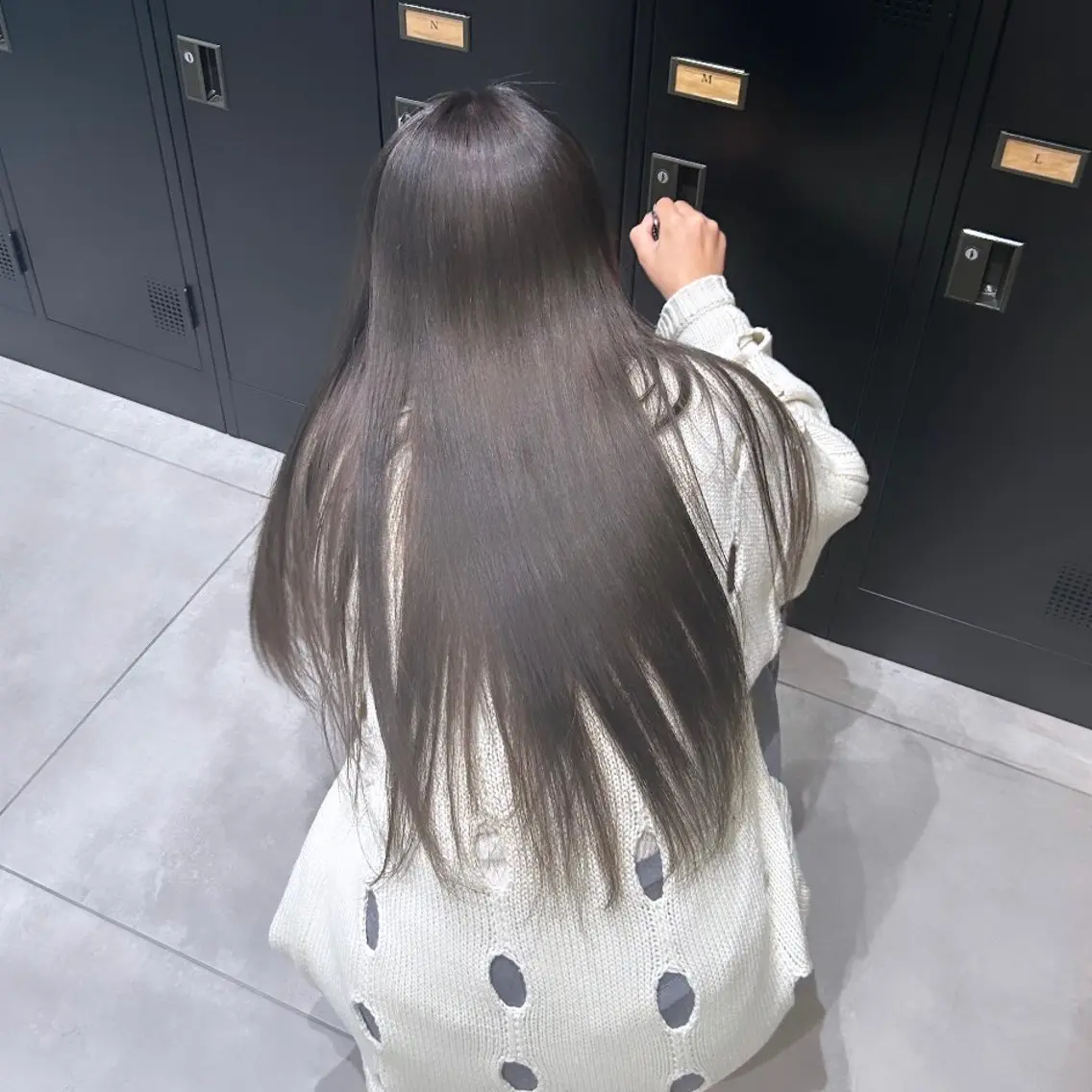 ロング カラー グレージュ デザインカラー 🥨HAZUKiのヘアスタイル