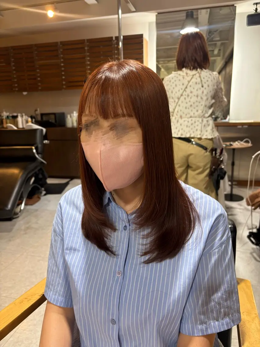 セミロング カラー レイヤーカット ローレイヤー カット ヘアカラー 🩵り ん🦋のヘアスタイル