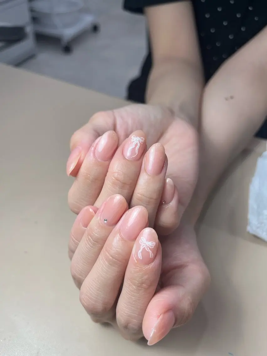 ネイル ハンドネイル Halo Nail 【ハロネイル】のネイルデザイン